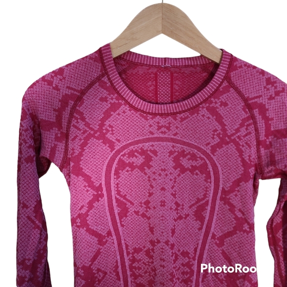 Lululemon Swiftly Tech long sleeve pink python - Picture 4 of 9
